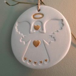 médaillon ange blanc