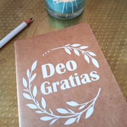 Carnet "Deo Gratias"