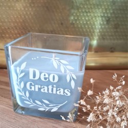 Bougie "Deo Gratias" bleu amande